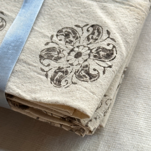 Les Indiennes Marie Rose Napkin Set in French Gray