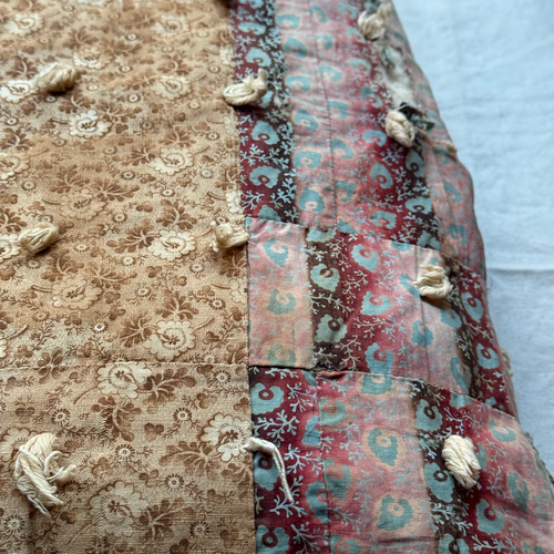 19th-century American Hand-Stitched Quilt