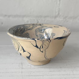 Marbled Footed Cup with Talon in Dark Belle Île (DB #735)