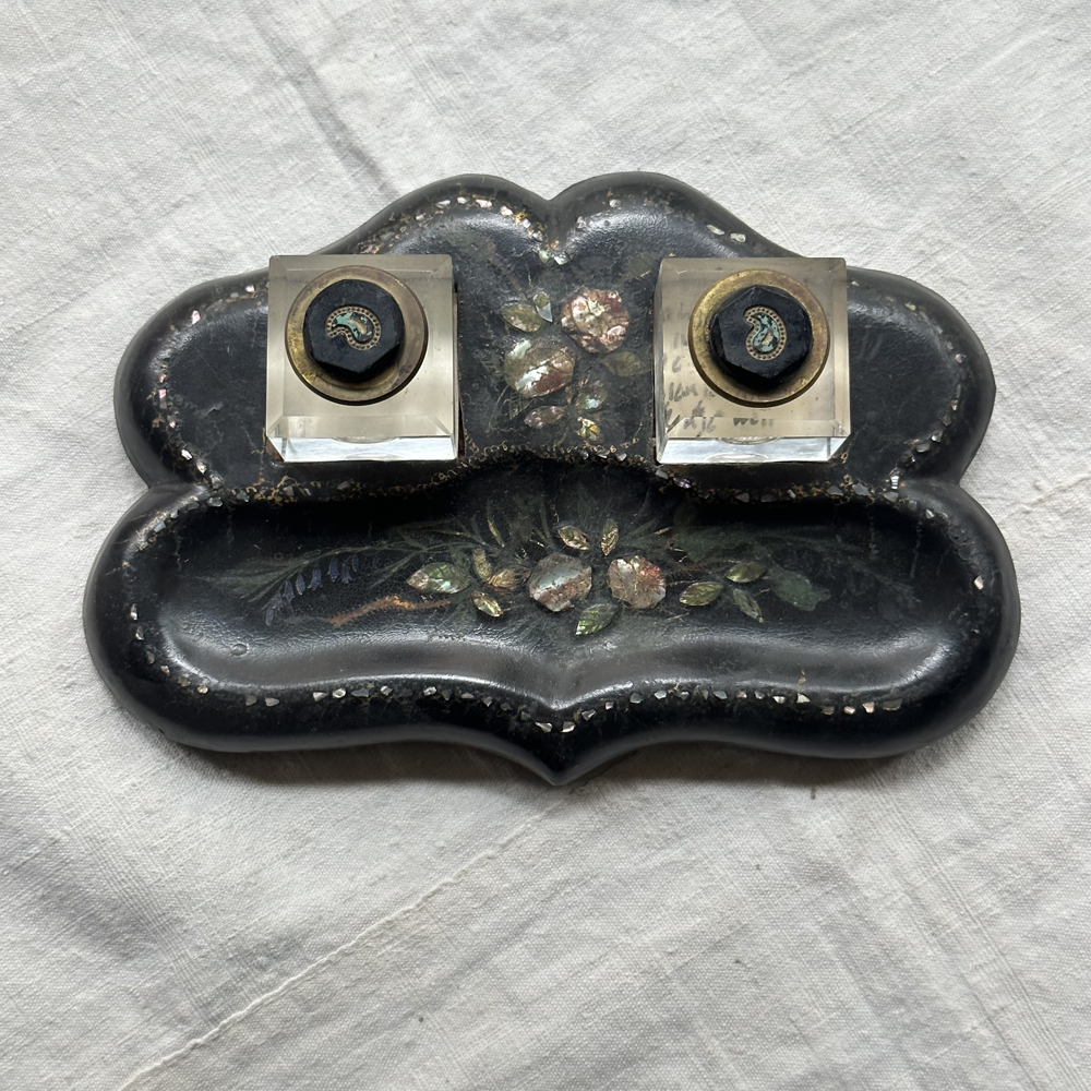 19th-century Lacquer Pen Tray with Inkwell Inlay