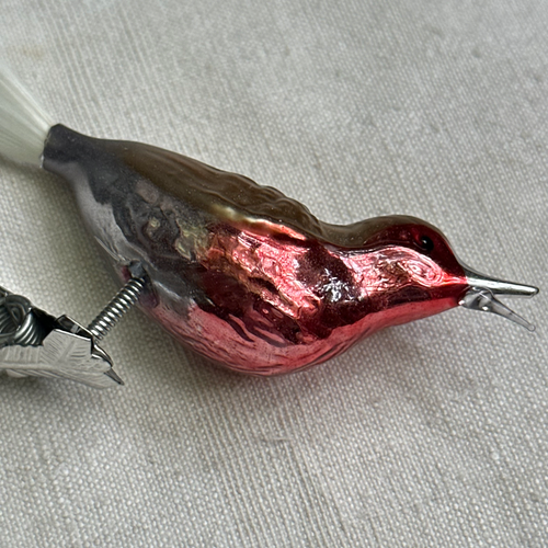 Nostalgic Clip-on Bird with Open Beak Ornament