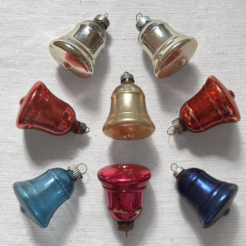 Set of 8 Vintage Mixed Bell Ornaments (VO58)