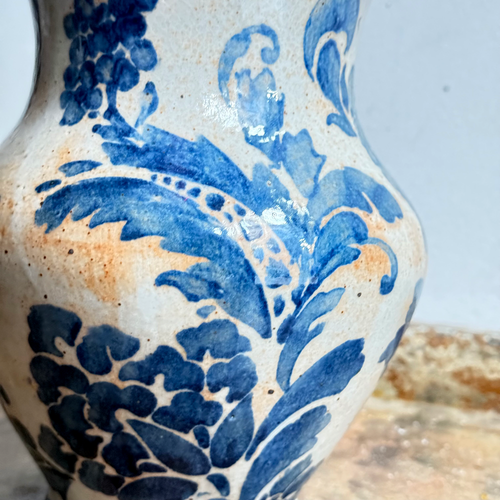 Amanda Moffat Medium Curvy Vase (#10)