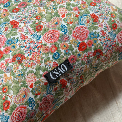 "Love" Embroidered Cushion (CS-813)