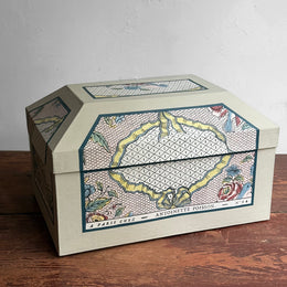 Antoinette Poisson Large Wedding Box in "Rubans & Oiseaux Colors" No. 54A