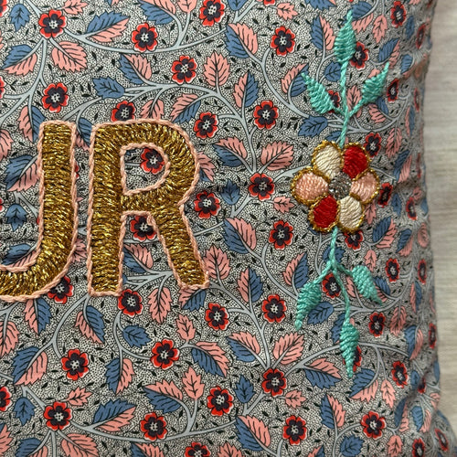 "Amour" Embroidered Cushion (CS-806)