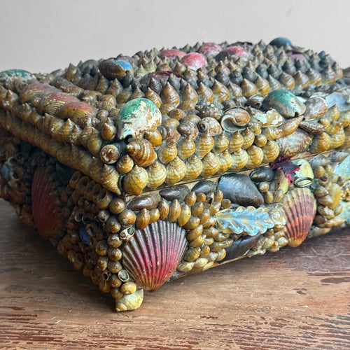 Vintage Victorian Shell Box