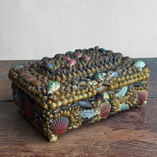 Vintage Victorian Shell Box