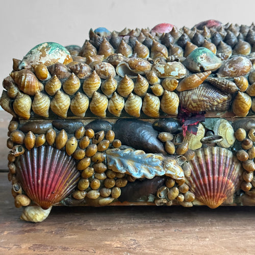 Vintage Victorian Shell Box