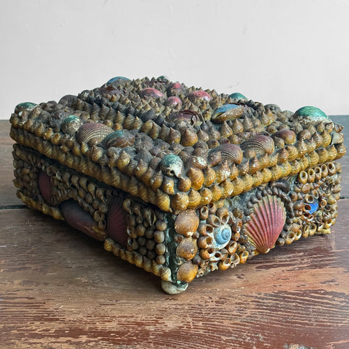 Vintage Victorian Shell Box