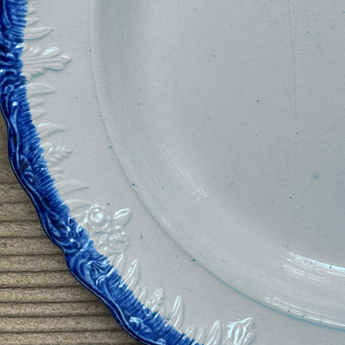 19th-century Blue Feather Edge Ironstone Plate (E)