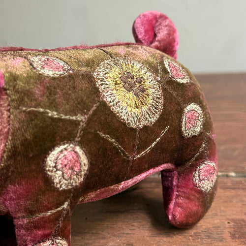 Mimosa Embroidered Silk Velvet Piglet in Shaded Light Rouge