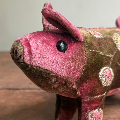 Mimosa Embroidered Silk Velvet Piglet in Shaded Light Rouge