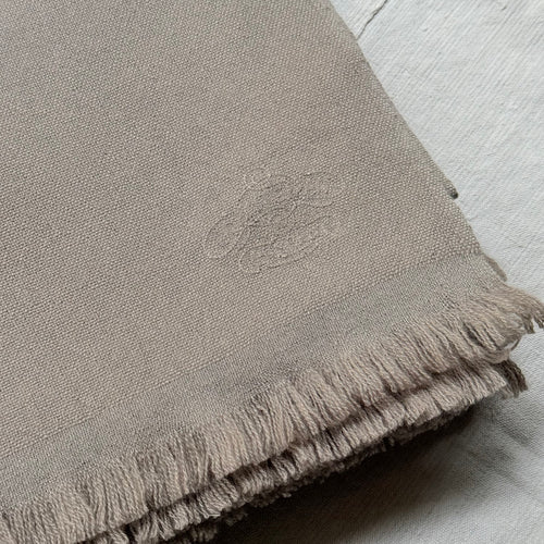 Noble Fibre Cashmere Travel Shawl in Cheyenne