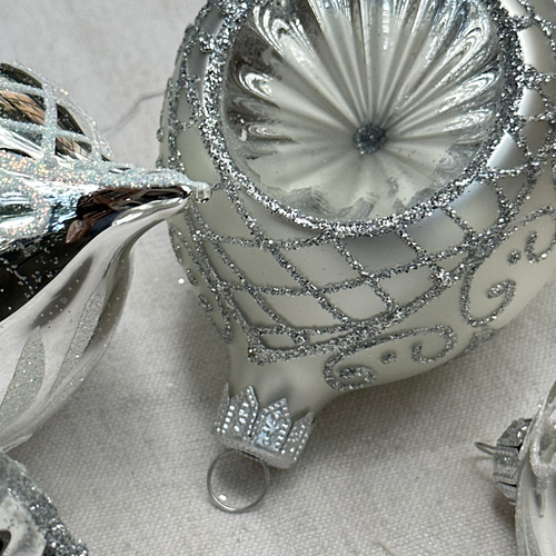 Set of 6 Oval Silver Reflector Ornaments