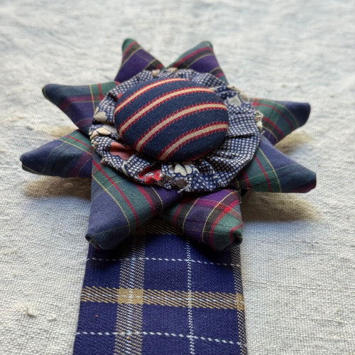 Vintage Dead Stock Ribbon Rosette Pin #7