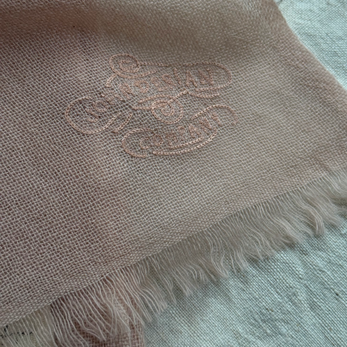 Noble Fibre Cashmere Gauze Scarf in Mauve ("M")