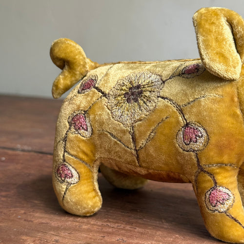 Mimosa Embroidered Silk Velvet Piglet in Shaded Oro