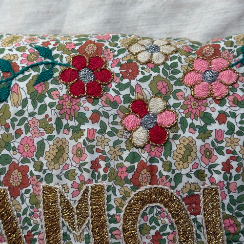 "Amour" Embroidered Cushion (CS-808)