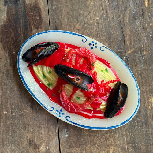 Pasta with Prawns and Mussels Candle