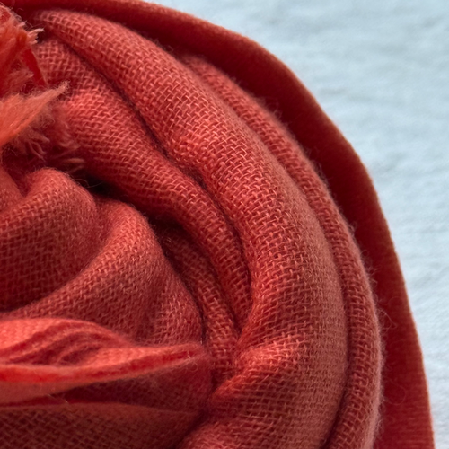 Noble Fibre Cashmere Gauze Scarf in Red "P"