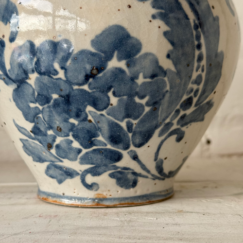 Amanda Moffat Medium Wavy Vase (#5)