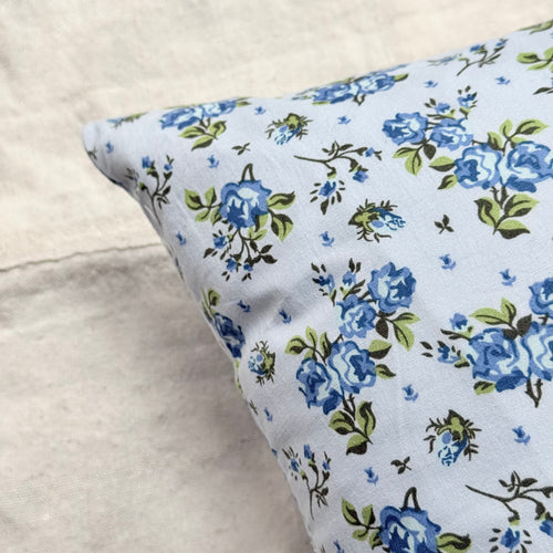 "Amour" Embroidered Cushion (#C4-06)