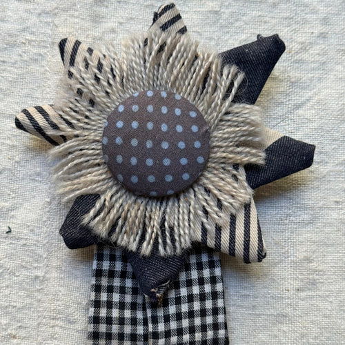 Vintage Dead Stock Ribbon Rosette Pin #9