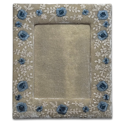 Miranda Silk Velvet Tabletop Frame in Sea Blue (#9)