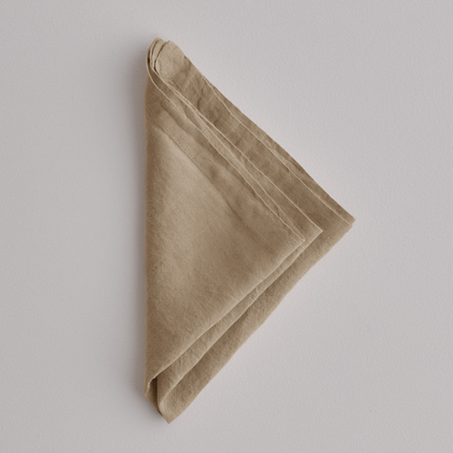 Set of Six Basix Linen Napkins in Carmel