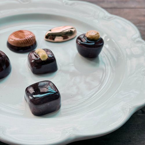 Trompe L'oeil Chocolate Plate with Scalloped Rim