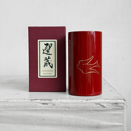Choosing Keeping Japanese Lacquered Pen Pot in Red