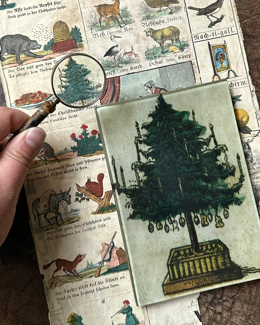 In the Drawer: Holiday Tree