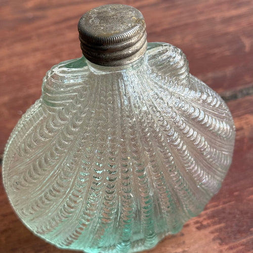 19th-century Glass Shell Flask