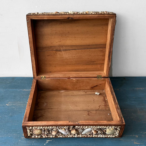 Vintage Shellwork Box