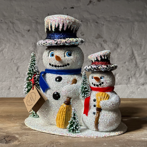 Papier-Mâché Snowman Family Box