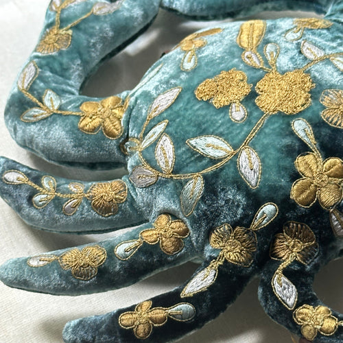 Sona Silk Velvet Crab in Shaded Indigo