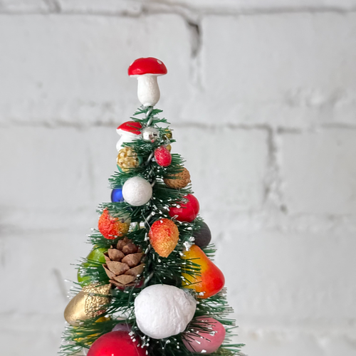 Large Green Nostalgic Brush Tree