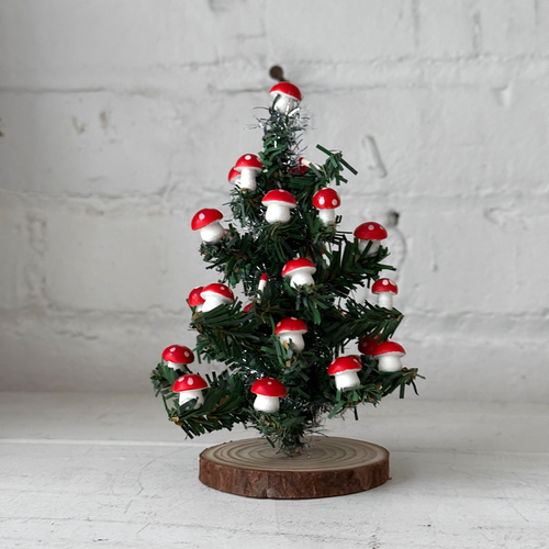 Small Nostalgic Tree with Cotton Mushrooms