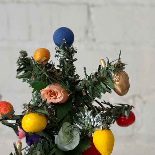 Small Nostalgic Tree with Cotton Fruits & Flowers