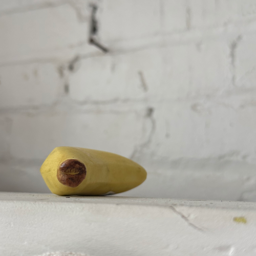 Carrara Marble Mini Banana