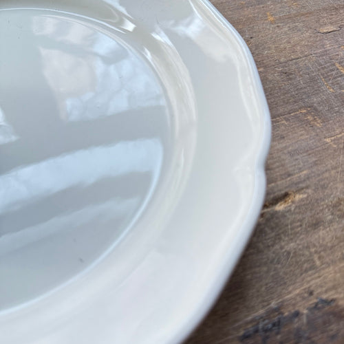 Trompe L'oeil Lemon Plate with Waved Rim