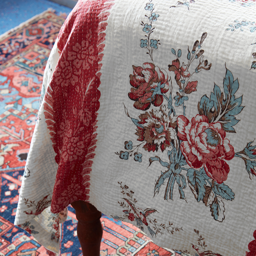 "18 c. French Floral" King Bedcover