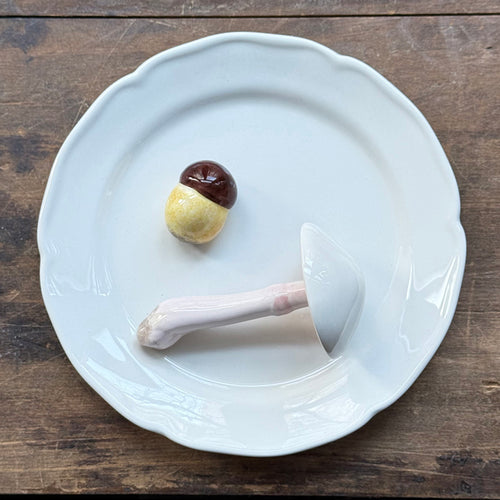 Trompe L'oeil Mushroom Plate with Waved Rim