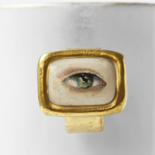 Serena Right Eye Ring Mug