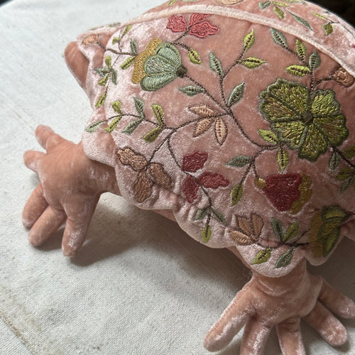 Abby Silk Velvet Embroidered Small Turtle in Pink Quartz