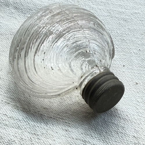 19th-century Glass Shell Flask (#3)