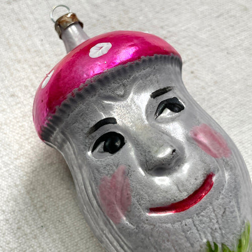 Nostalgic Pink Mushroom Face Ornament