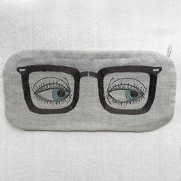 Coral & Tusk Glasses Pouch