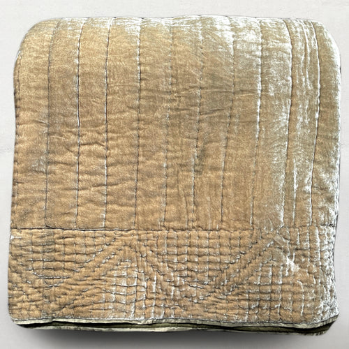 Silk Velvet King Quilt in Silver Green